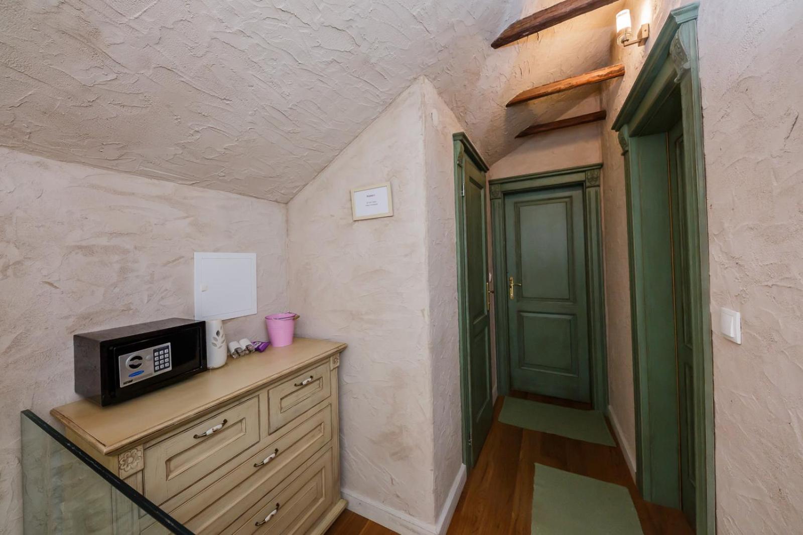 Apartment Rustik คาชเตลา ภายนอก รูปภาพ